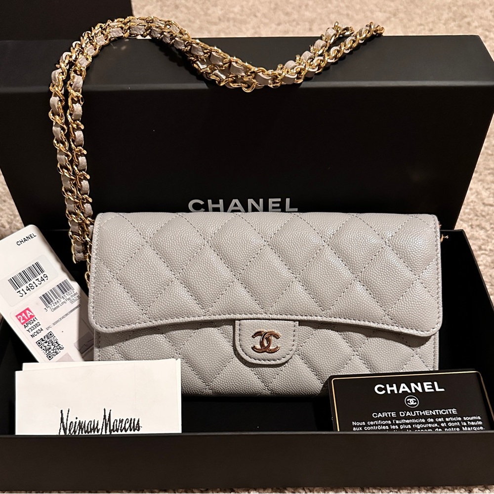 CHANEL New Dove Grey 21A Caviar Leather Gold HW WOC🩶Converted Wallet on Chain - Picture 3 of 15